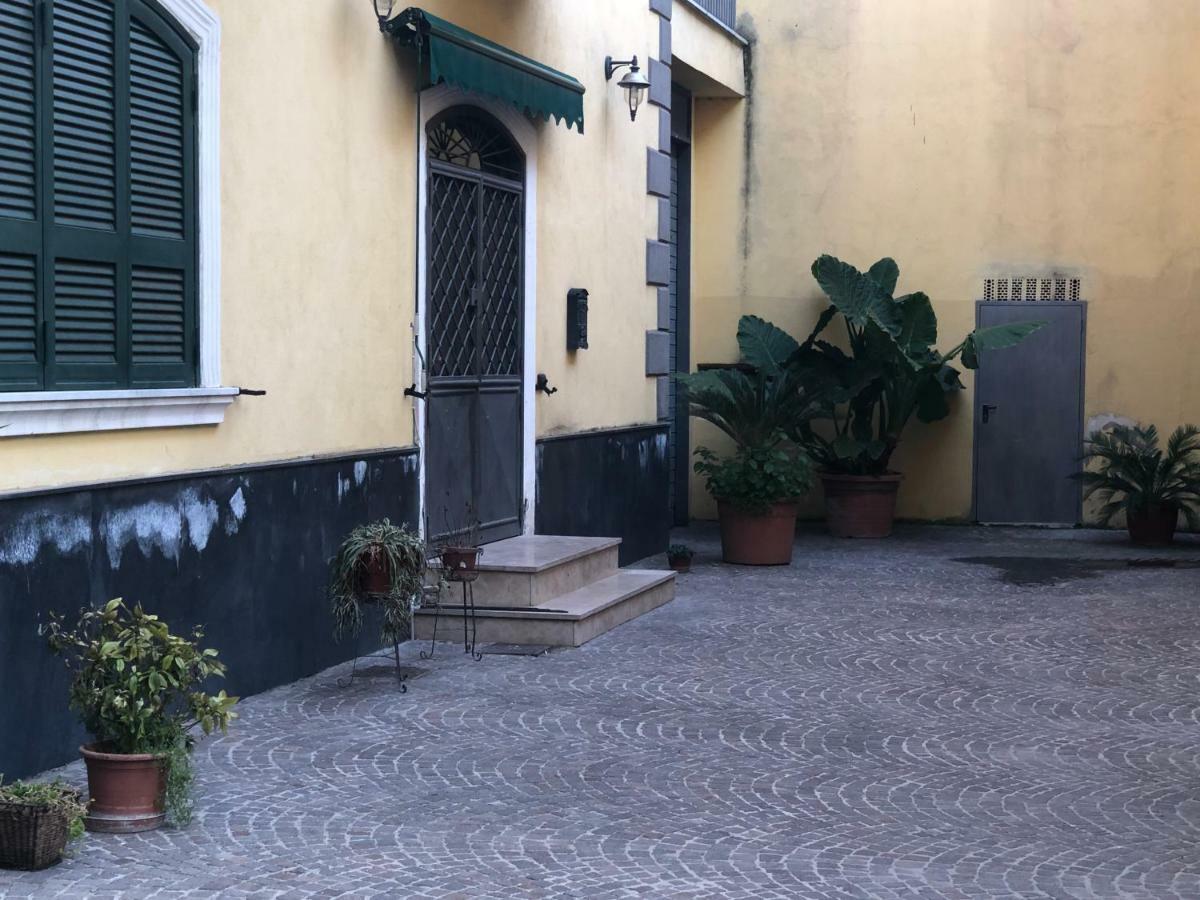 La Casa Di Nonno Vittorio Apartment Naples Exterior photo